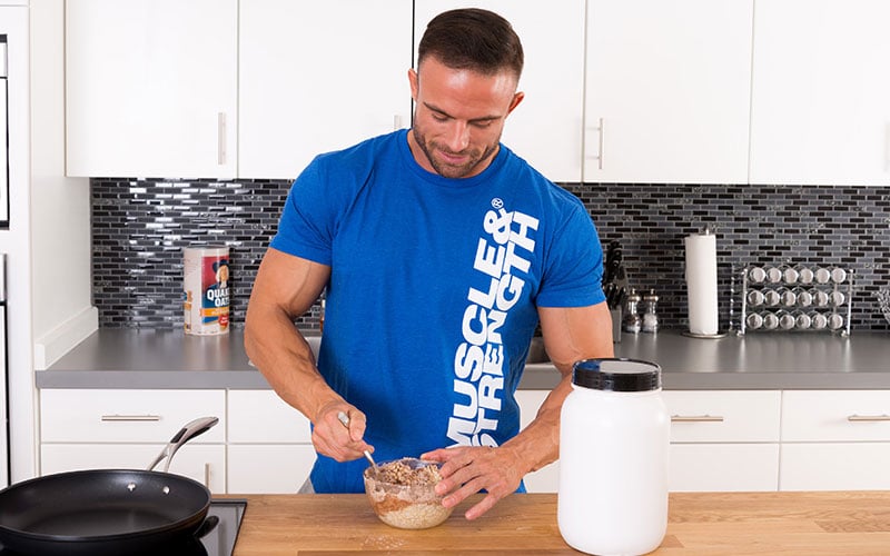 7 Muscle Building Bedtime Meals & Snacks