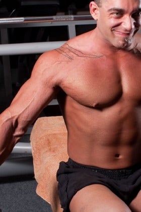 Shoulders make you look strong.