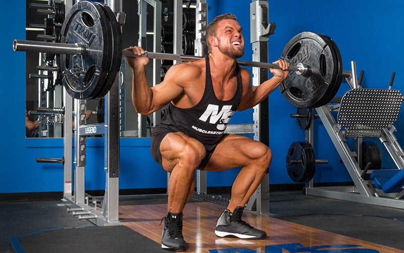M&S Athlete Squating and fixing his buttwink