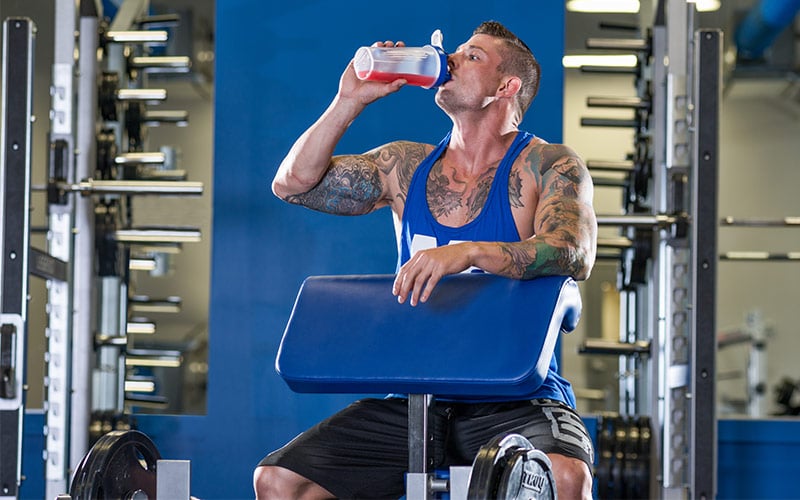 10 Lifting Mistakes: Not Staying Hydrated