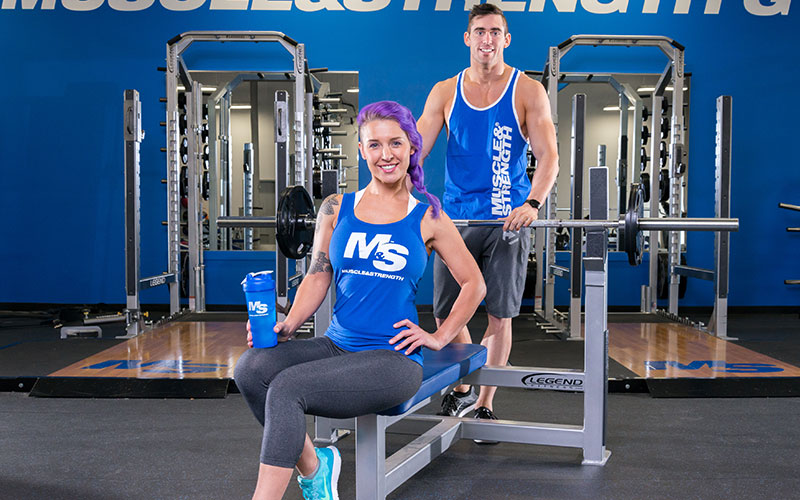 Dymatize Athletes Helping Each other with their New Years Resolution