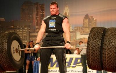 Superhuman Strength: A 2 Stage Plan To Get Strong Fast