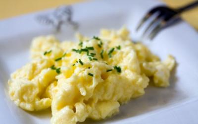 Scrambled Eggs With Cheese