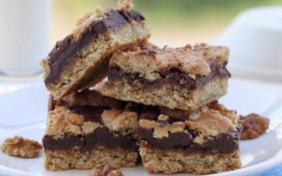 Banana Walnut Protein Bars