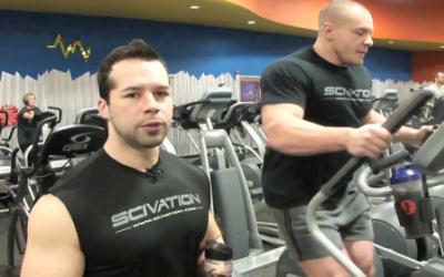 Men doing high intensity cardio in the gym