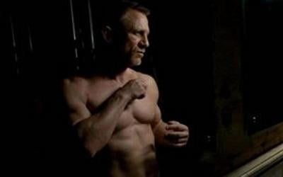 Build A James Bond Body