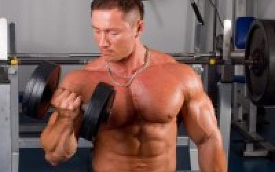 Scrutiny's Low Volume High Intensity Workout For Mass And Strength